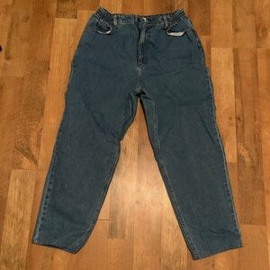 L.L. Bean Relaxed Fit Medium Blue Jeans